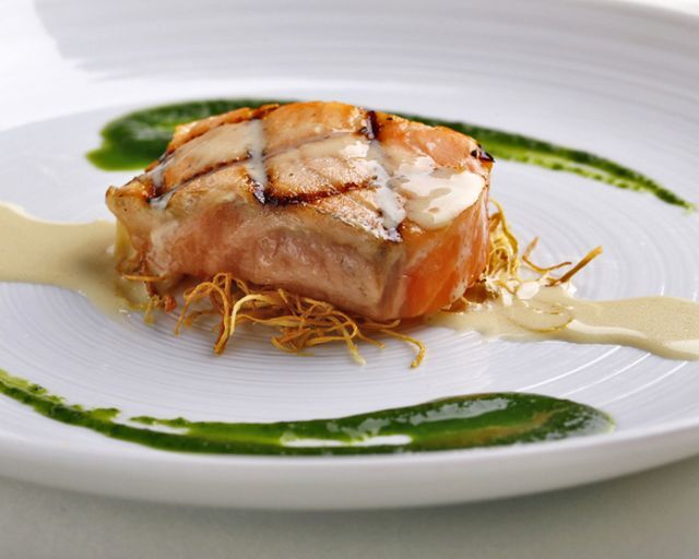 2. Ristorante RinascereDojima