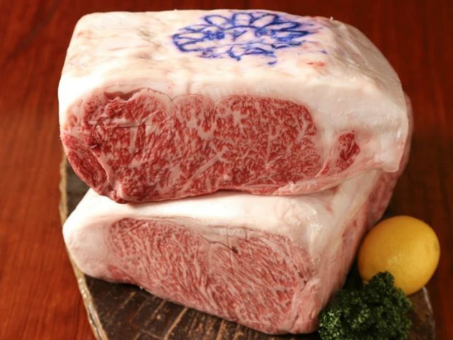 4. Setsugekka Sumibiyaki - Kobe beef Steak Kappo