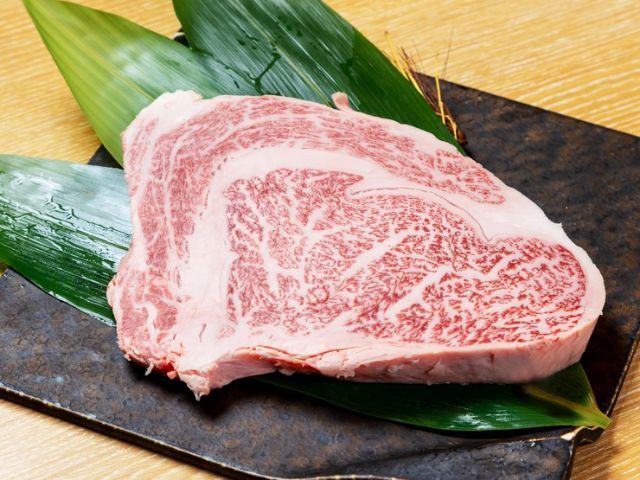 Affordably enjoying the finest Yakiniku with carefully selected Black Wagyu.