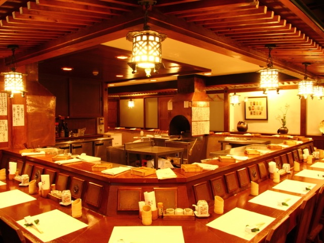 5 high-class skewer restaurants that invite guests to an unknown world of gourmet cuisine, and are perfect for mature dates / Tokyo