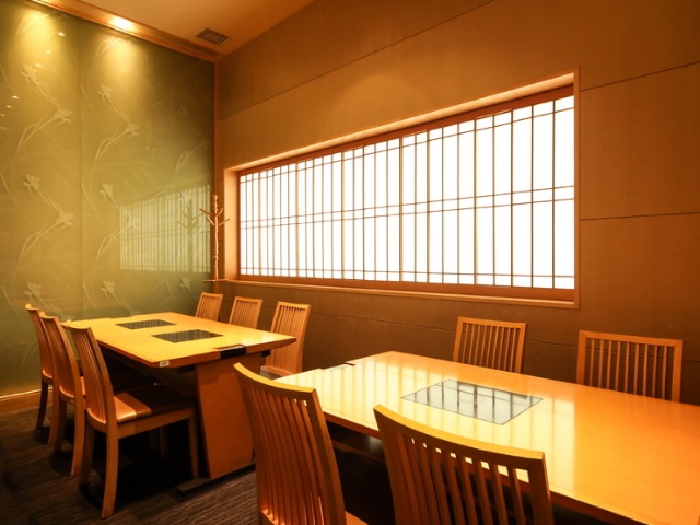 5 restaurants where guests can enjoy a rich variety of hotpot cuisine in winter / Osaka