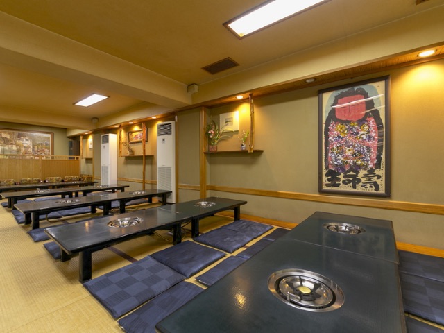 5 restaurants where guests can enjoy a rich variety of hotpot cuisine in winter / Osaka