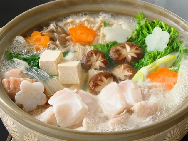 5 restaurants where guests can enjoy a rich variety of hotpot cuisine in winter / Osaka