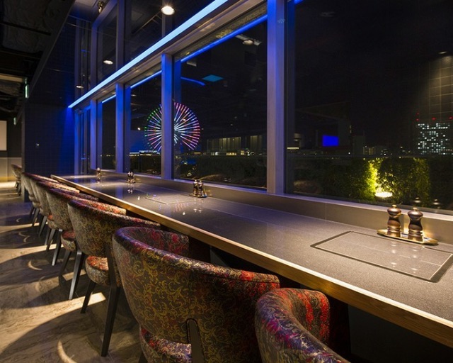 Make dates more exciting! 5 restaurants for gazing at beautiful night scenery / Yokohama