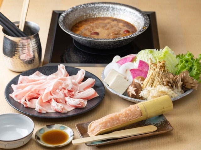 Make dates more exciting! 5 restaurants for gazing at beautiful night scenery / Yokohama