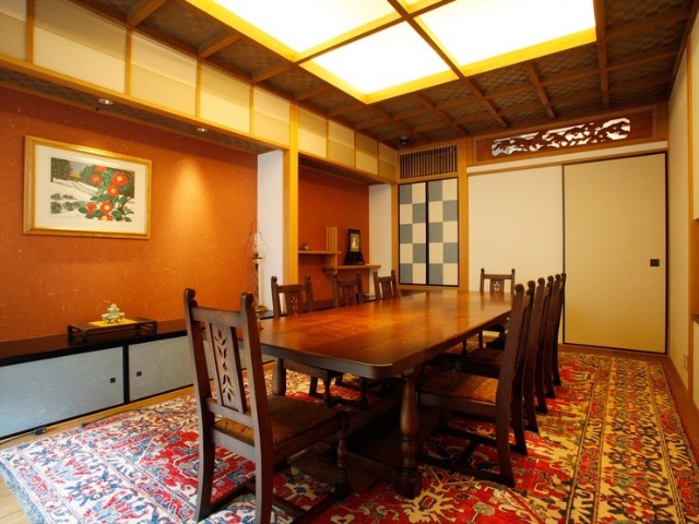 5 carefully selected restaurants near Yasaka Shrine. Guests will want to make reservations for shrine visits on New Year's shrine visits and other days / Kyoto