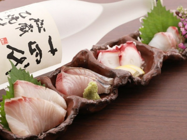 A small foods izakaya where one can freely enjoy a rich variety of menu items