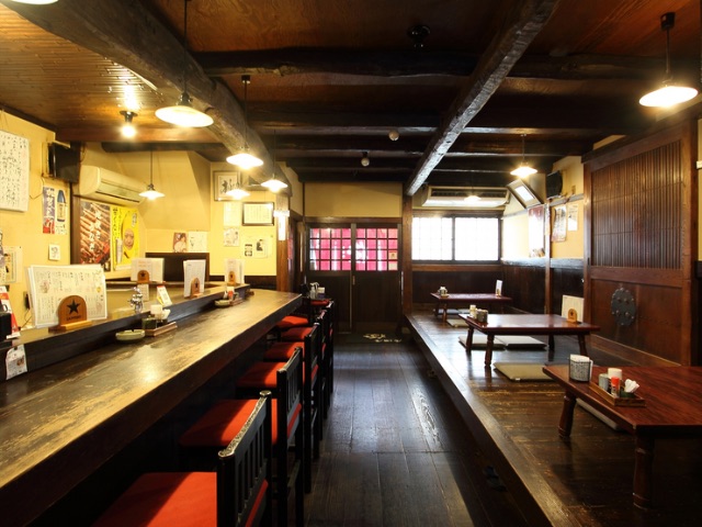 Boasting an extensive menu that brings smiles to the faces of diners