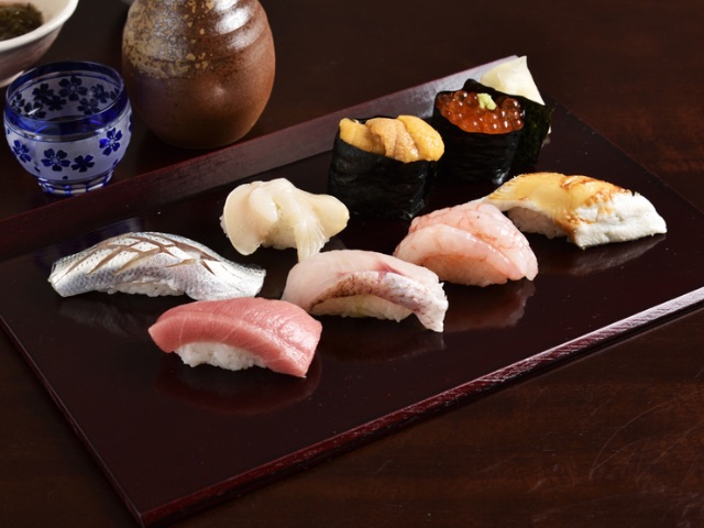 Sushi with the finest ingredients and local sake