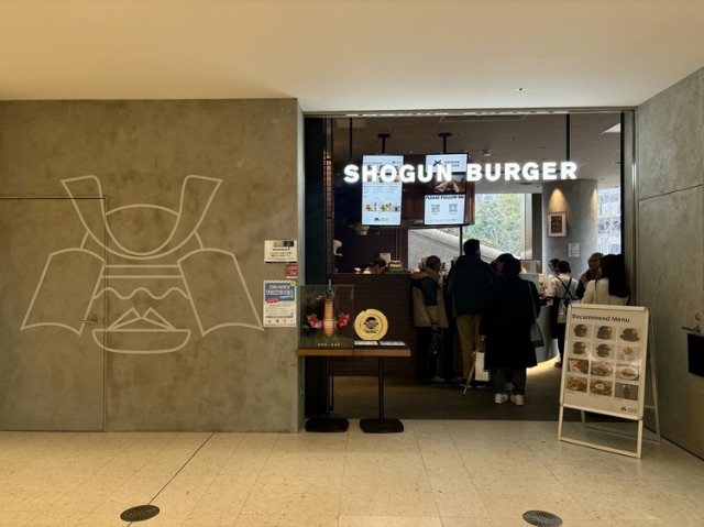 Enjoy Wagyu hamburgers seriously made by a Japanese BBQ restaurant