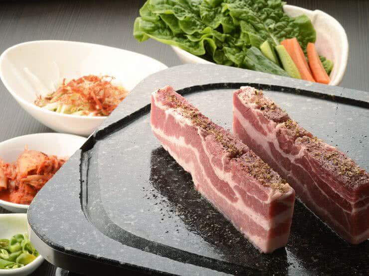 The Best Reviewed Yakiniku Spots Around Sendai Station