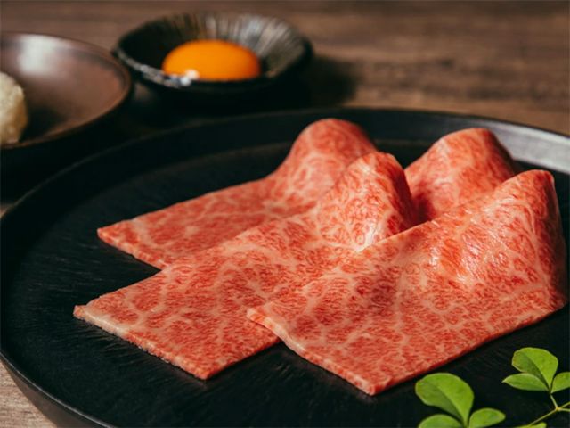 From Modern Trends to Timeless Traditions - Your Ultimate Yakiniku Guide