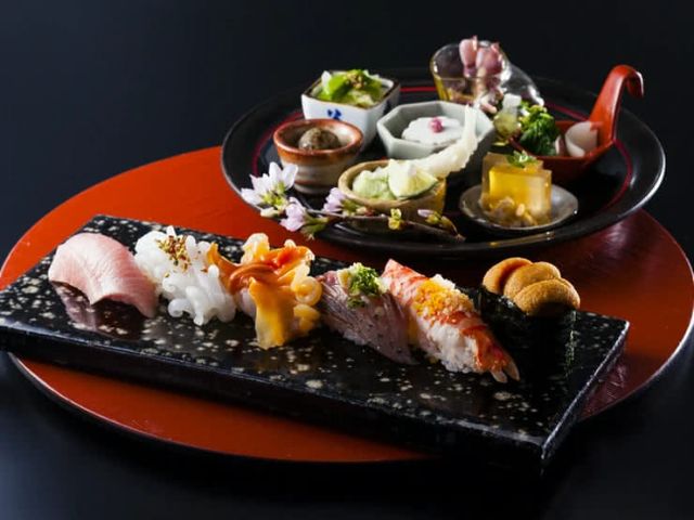 Sushi Aoyagi (Sushi)