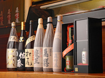 Kisoji_There are a range of different types of sake and premium shochu.