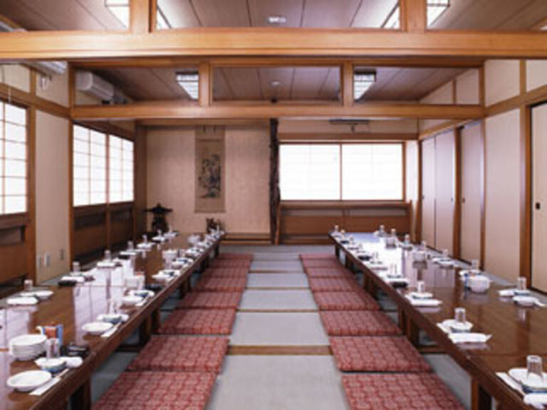 Atsugi Tachibana_Inside view