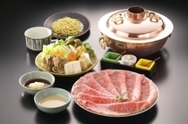 Ningyocho Imahan_[Shabu-Shabu (sliced meat parboiled with vegetables)] Enjoy the melting savory taste spreading in your mouth.