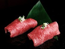 Imajin_Meat Sushi - The meat's sweetness and the rice's flavor melt in your mouth in harmony.