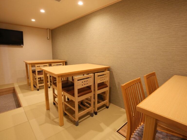 Sushi Restaurant SAIKA_Inside view