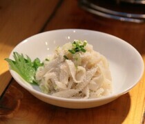 Sumibiyaki Horumon Manten Yoyogi Branch_White Omasum Sashimi