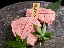 Wagyu Yakiniku Mankai_Thick Sliced Tongue - You can enjoy the exquisite texture and rich flavor.