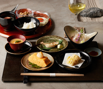 Kappo Komewo_Asage - Enjoy along with flavorful side dishes.