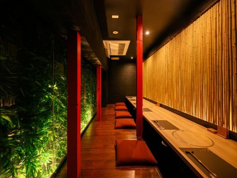 Ryuki_Inside view