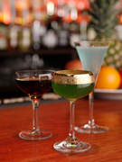 Salon Bar Thistle_Specialty cocktails