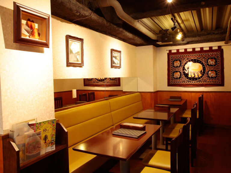 Sha Tom Yum Kung Pochana_Inside view