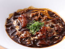 Ampuku Toranomon Hills_Beef sinew black curry udon - made with an incredible tasting, specially made curry soup which has been boiled for 8 hours.