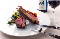 Bistro Le Nougat_Roast lamb - A great dish you'll want to order first