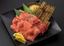 Birra Ristrante GAJA Eniwa branch_絶品！GAJAオリジナルのスペシャル製法で旨味をさらに深く！『熟成牛タン』Aged beef tongue - Delicious! GAJA's original special method enhances the umami flavor even more!
