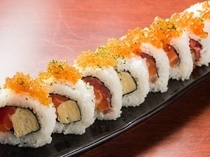 Kaisen Bal Nemuroya_The secret behind the Yasuda Roll is the gently salted sushi rice.
