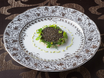 La maison du caviar 17°C_[Setouchi Caviar] - Our specialty made with fresh caviar from Kagawa prefecture and snow crab from Tottori prefecture.