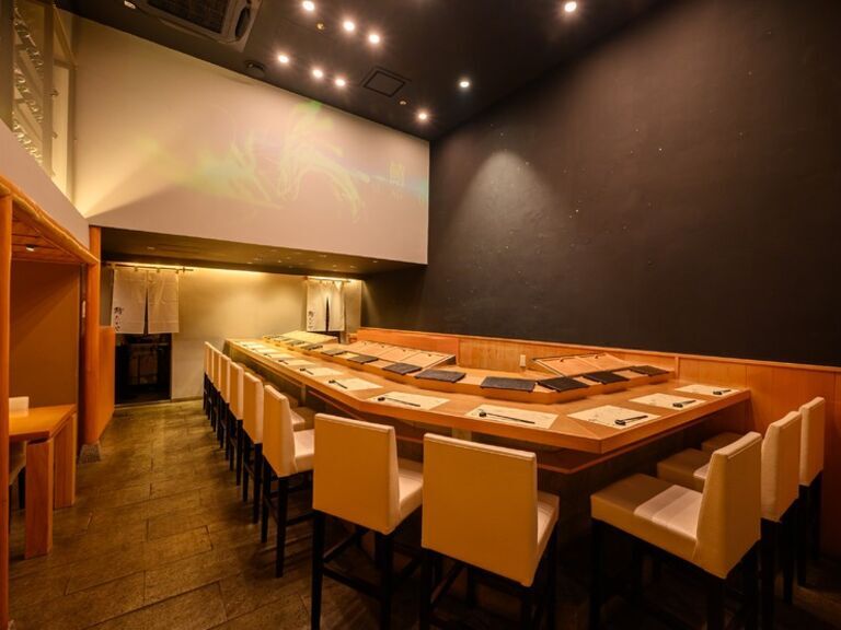 Sushi Takaya_Inside view