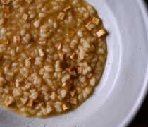 Bon. nu_Simple Shiitake Mushrooms - It makes full use of the aroma and texture of the ingredients.