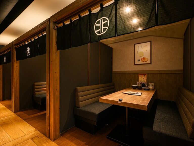 Taishu Sukiyaki Hokuto_Inside view