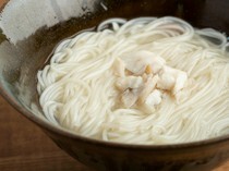 cafe&bar YOKACHORO_Natural sea bream broth paitan somen noodles - A dish created by traditional methods and professional skills.