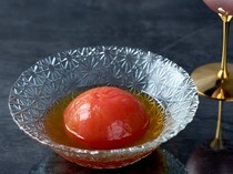 SAKE STAND R Shimbashi Branch_Yahata Tomato Cold Oden - The cold broth is soaked well.