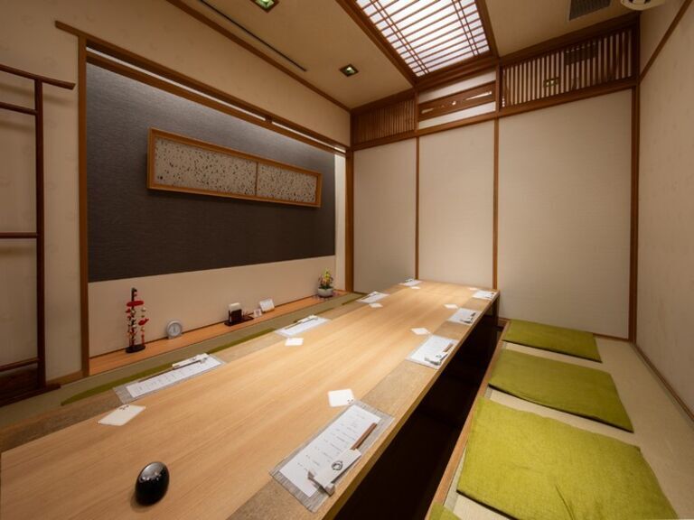Kadoya Okaido Branch_Inside view