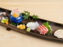 Nihon-ryori Ootsu_Sashimi - Enjoy fresh seasonal seafood sourced daily from the market. The photo is an example.