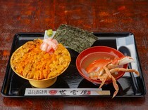 Uni Senmonten Yoichiya Jikka Branch_5 Best Sea Urchin Comparison Bowl - A chance to savor the sweetness and rich flavors all at once.