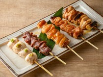 Yakitori Shouchan Roppongi Branch_Omakase 5-piece Assortment - The deep taste of the sauce contrasts perfectly with the simplicity of the salt.