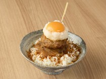 Hikinikuya Jintoku_Hamburg Steak Bowl - Enjoy ground beef to the fullest.