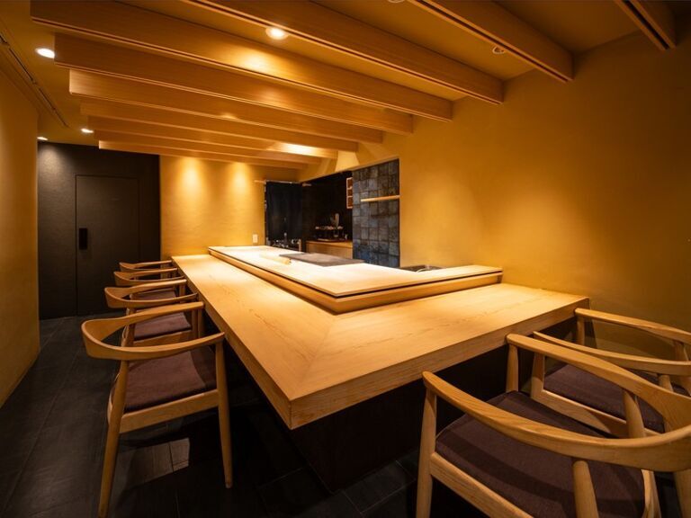 Sushi Kazumasa_Inside view