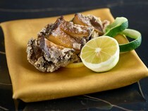 Sushi Amano Watari_Deep-fried Karinto-style Abalone - It allows you to discover new abalone charms. 
