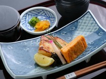 Asakusa Kusatsutei Ariake Branch_Today's Saikyoyaki Fish Gozen - The selected freshest fish is marinated in sweet Saikyo miso for about a week.