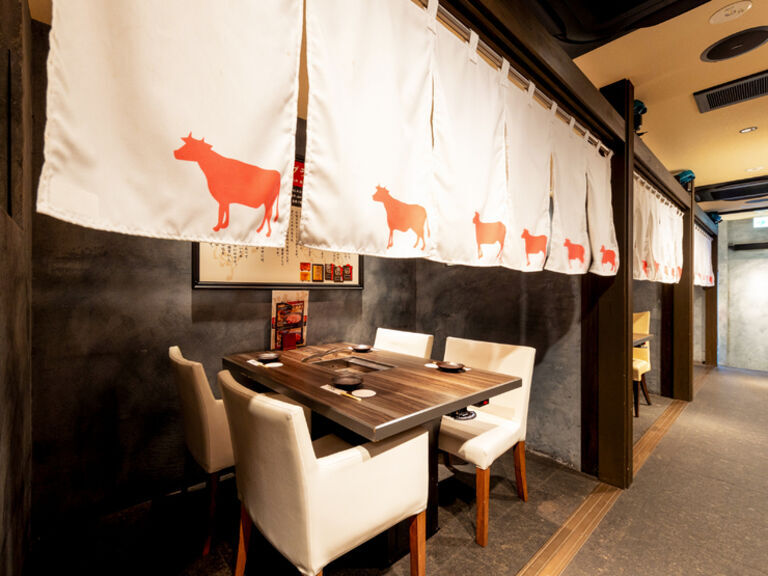 Cow specialty store Itamae Yakiniku Ichigyu Namba Higashi Shinsaibashi Branch_Inside view