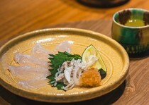 Muromachi Fukuwauchi_Sashimi - Simply eat the freshest fish in the season.