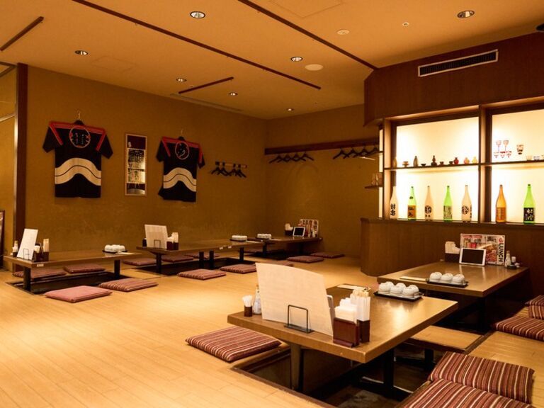 Funachu Ariake Branch_Inside view
